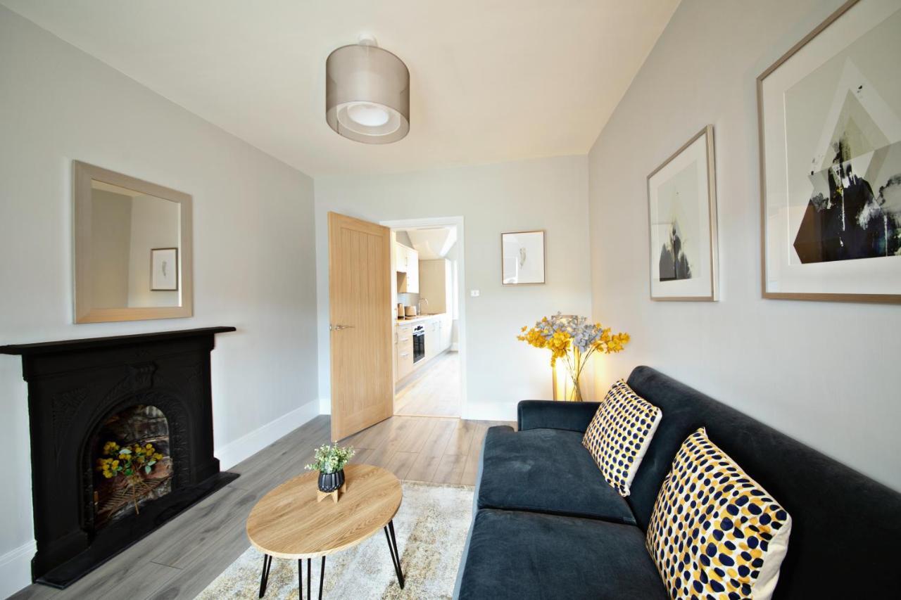 The Loft Apartment, 8 Granville Road Harrogate Bagian luar foto